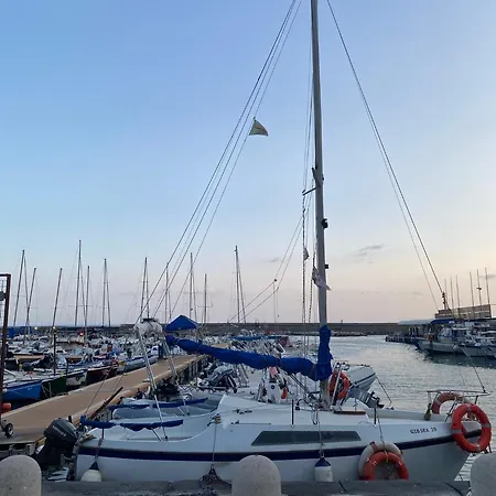 Bed & Breakfast Restanza 4*